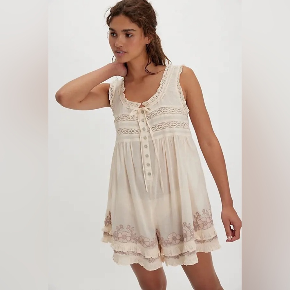 NWOT Free People Intimately Bali Sail Away Romper-Pearled Ivory Combo